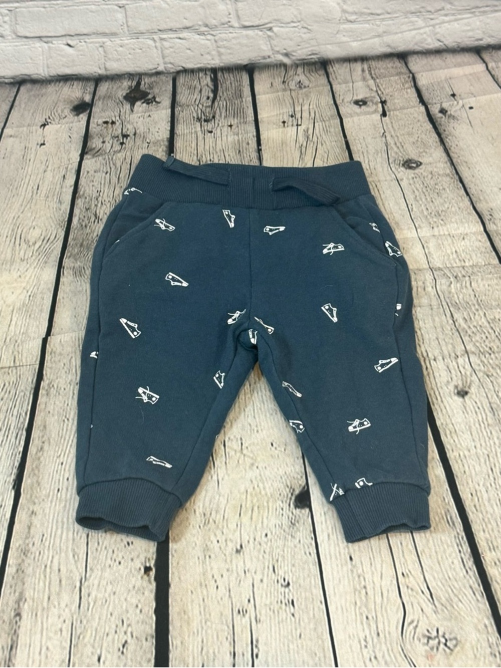 Miles the Label Shoe Pattern Baby Jogger Pants